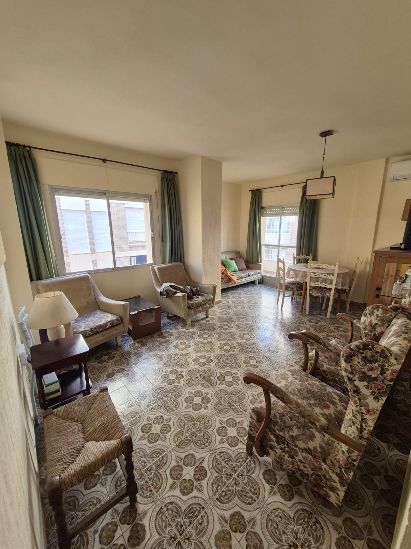 Living room of Apartment for sale in Torrevieja  with Air Conditioner, Heating and Terrace