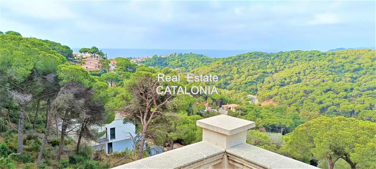 Vista exterior de Casa o chalet en venta en Lloret de Mar con Aire acondicionado, Calefacción y Jardín privado