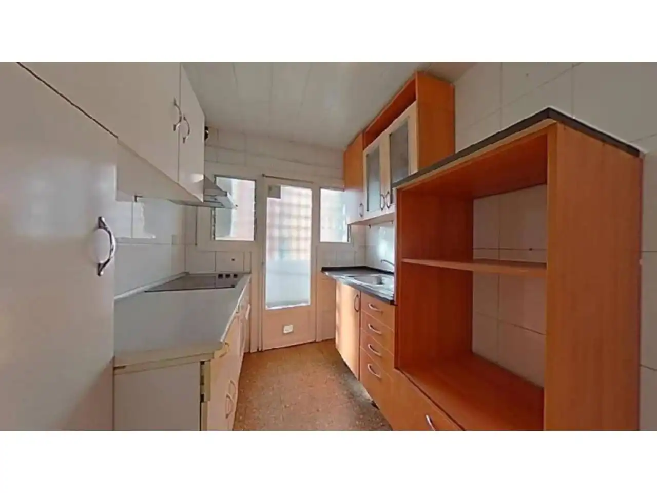 Kitchen of Flat for sale in Badalona  with Air Conditioner