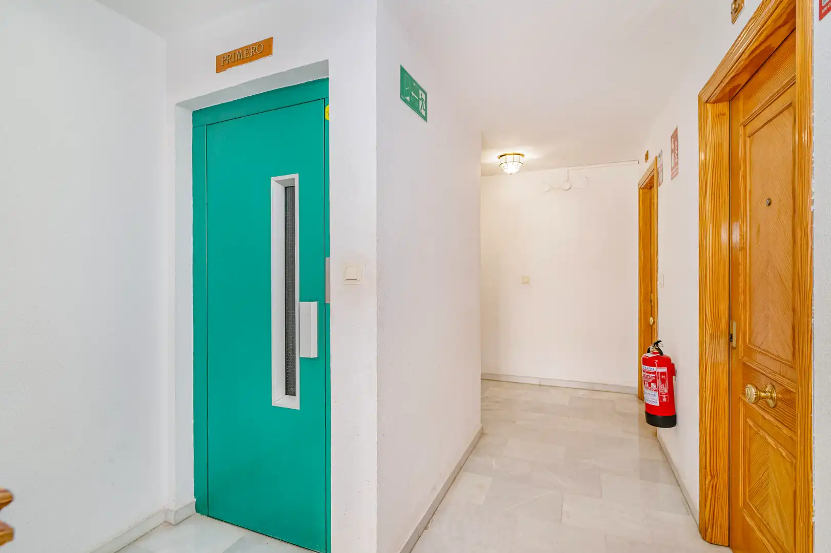 Piso en venta en Ogíjares con Calefacción, Terraza y Trastero