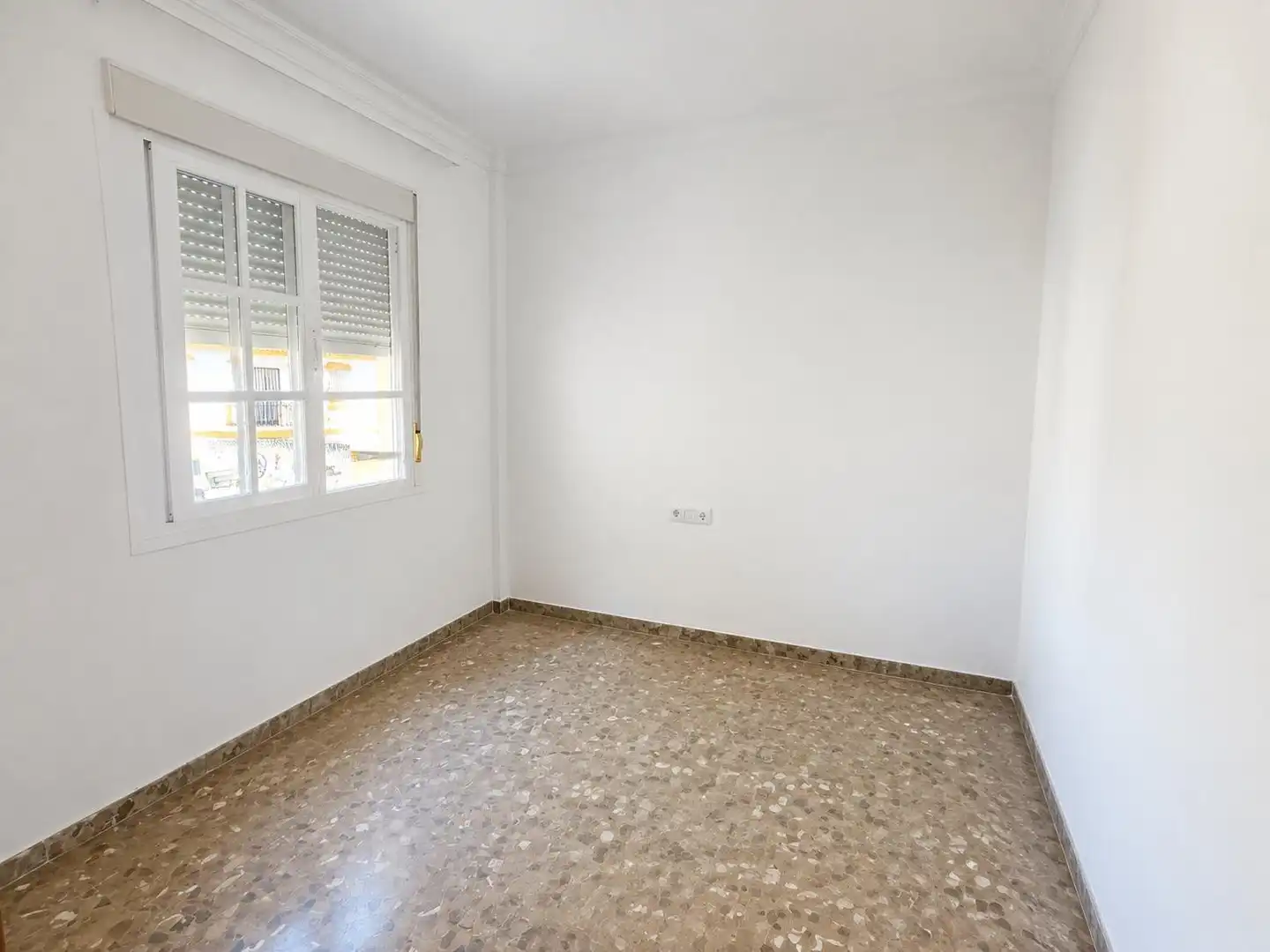 Habitación de Casa adosada en venta en Algeciras con Terraza