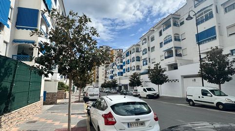 Foto 5 de Piso en venta en Calle Albahaca, Los Árboles, Mijas