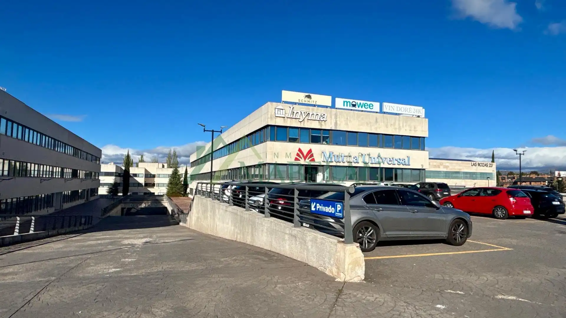 Vista exterior de Oficina de lloguer en Las Rozas de Madrid amb Aire condicionat i Calefacció