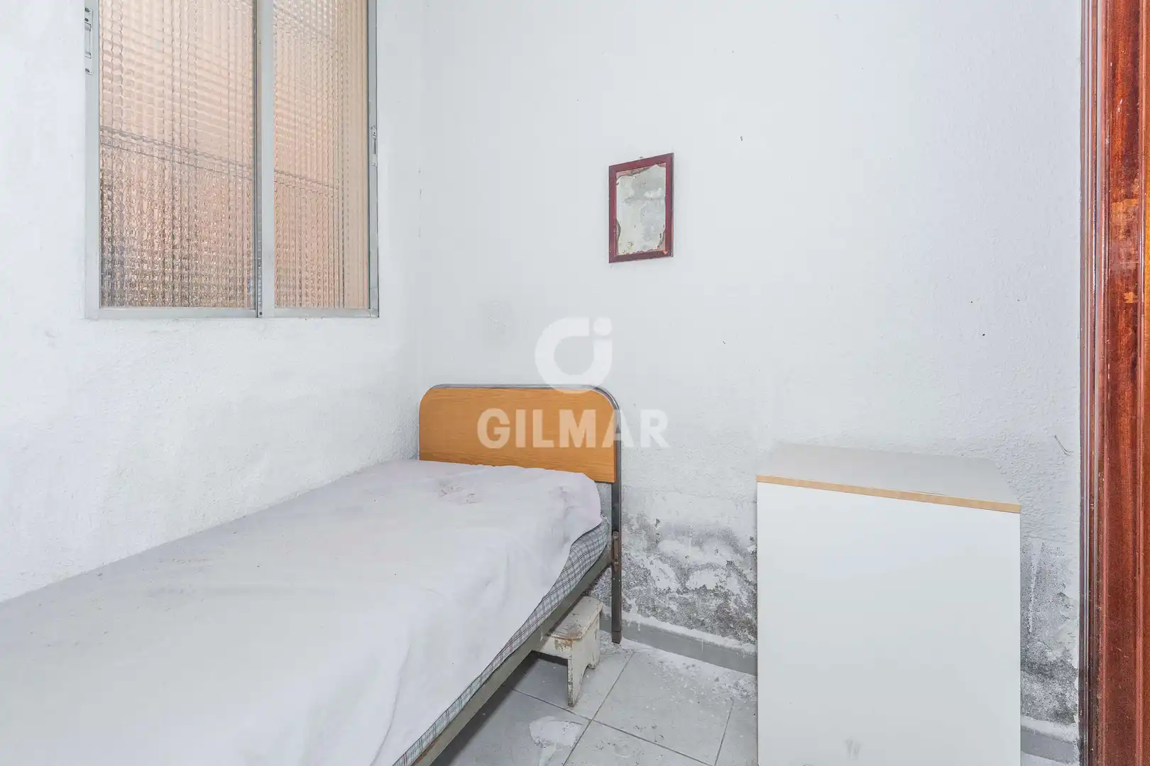 Habitación de Planta baja en venta en Madrid con Calefacción