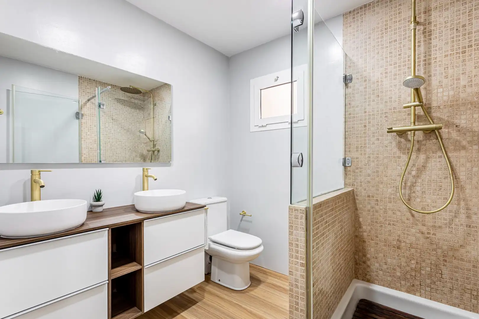 Piso con terraza en venta en Linares, imagen 29