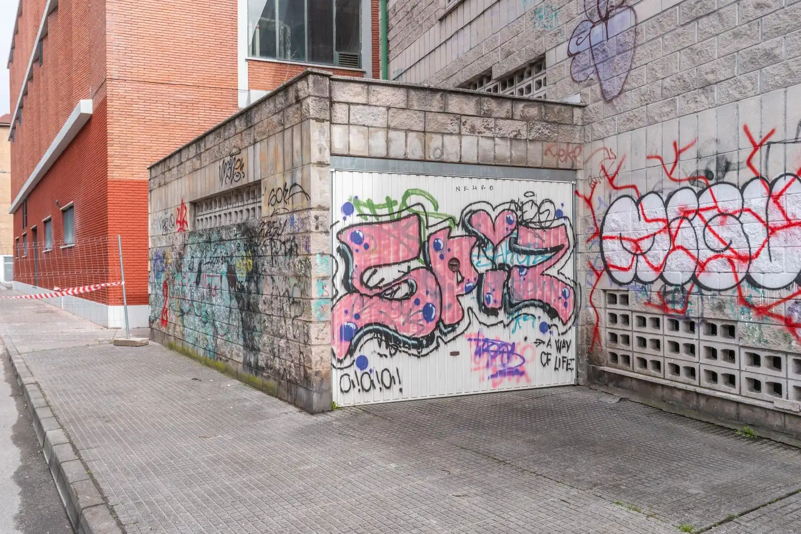 Vista exterior de Garaje en venta en Mieres (Asturias)