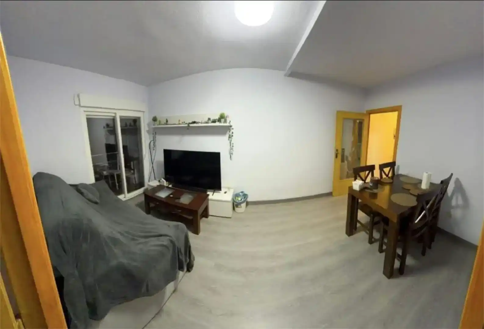 Living room of Flat for rent in Alcorcón  with Air Conditioner, Furnished and Balcony