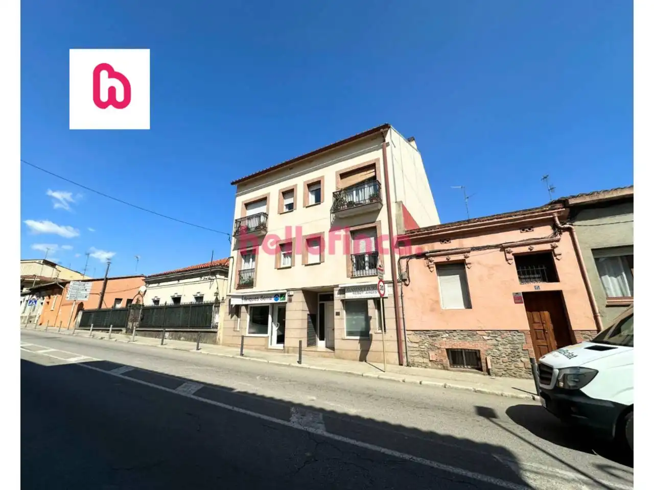 Vista exterior de Piso en venta en Sant Celoni con Aire acondicionado, Calefacción y Terraza