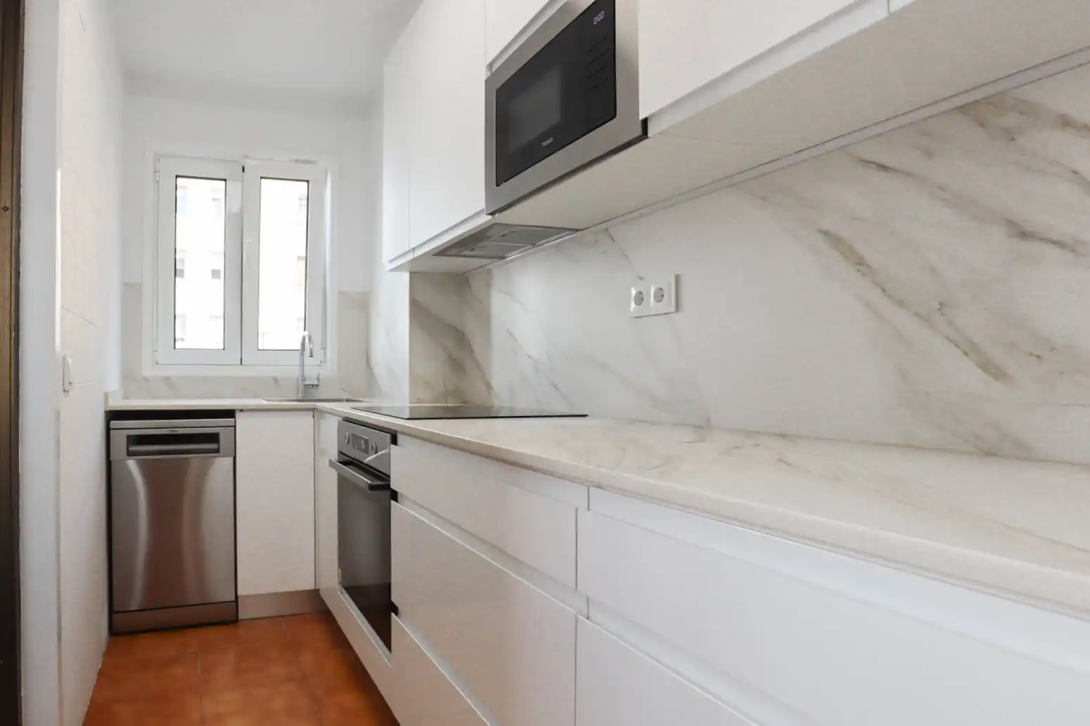 Küche von Wohnung zur Miete in Oviedo  mit Heizung und Parkett