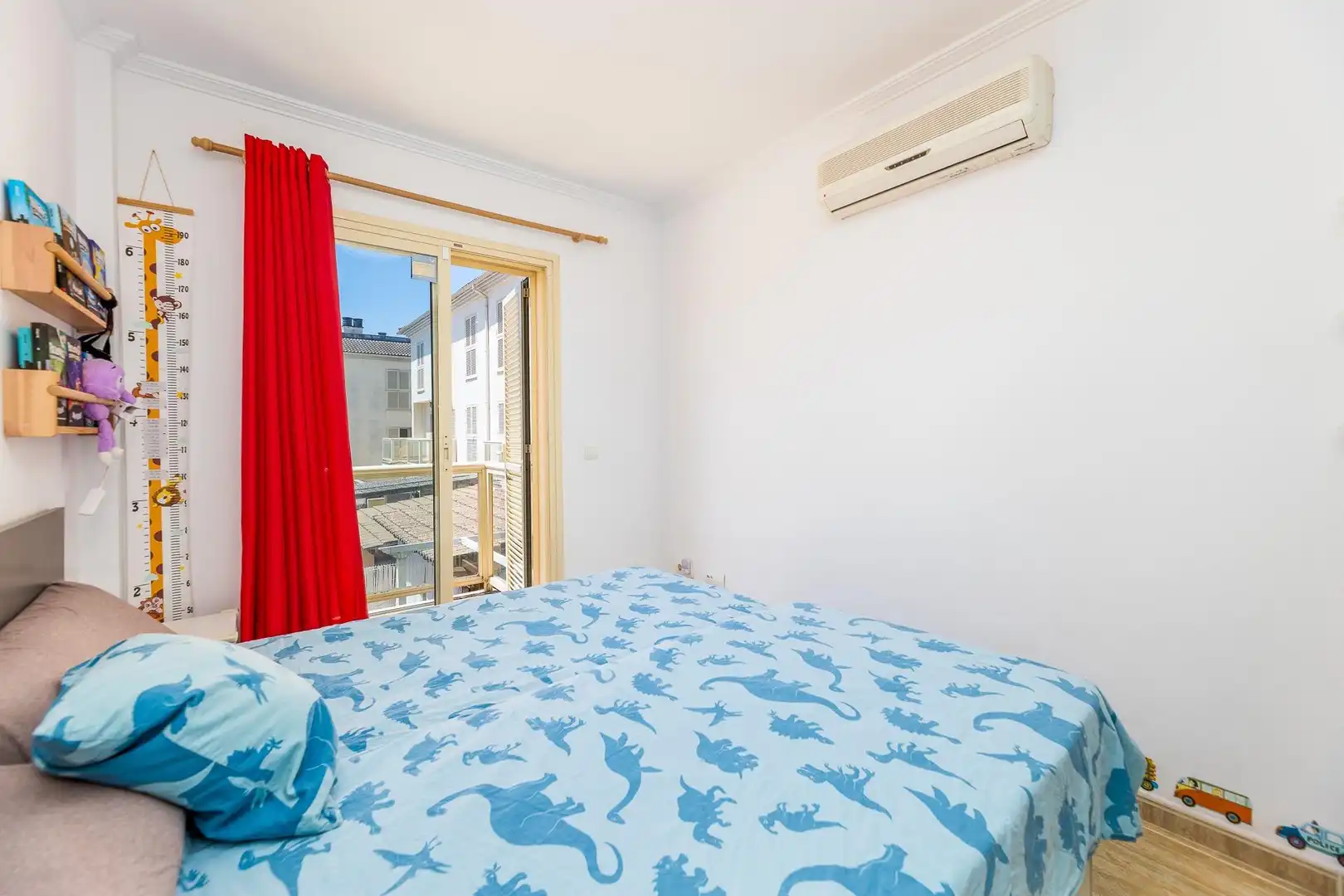 Habitación de Dúplex en venta en Inca con Aire acondicionado, Calefacción y Terraza