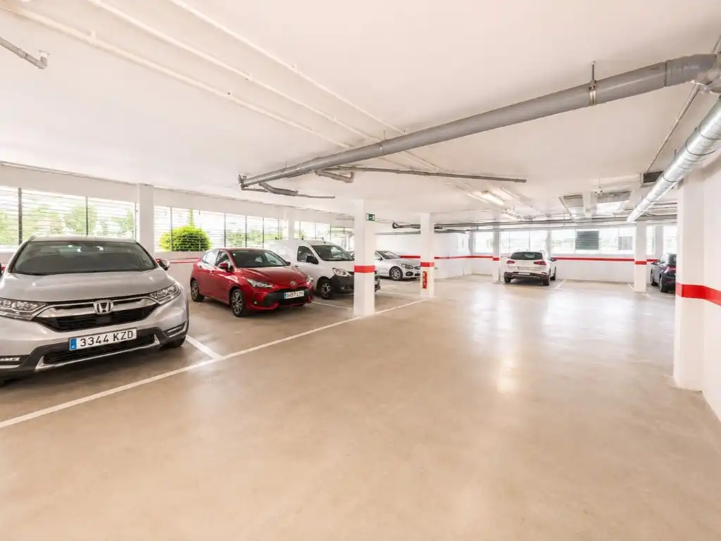 Parking of Flat for sale in El Vendrell  with Heating, Private garden and Oven