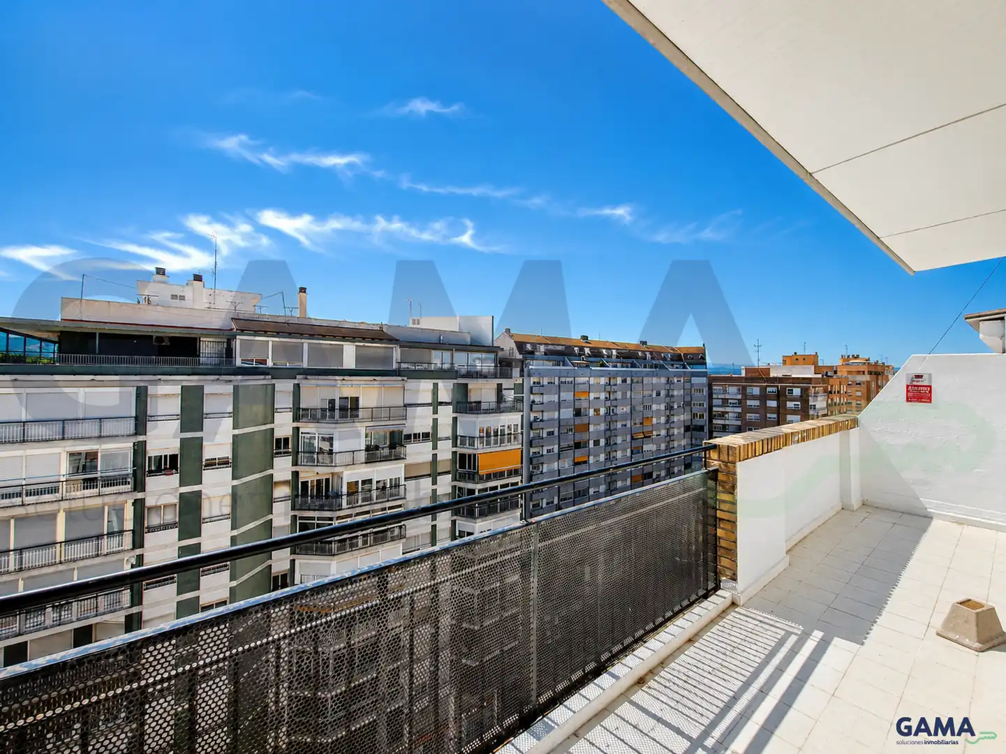 Terraza de Ático en venta en Alzira con Aire acondicionado, Terraza y Amueblado
