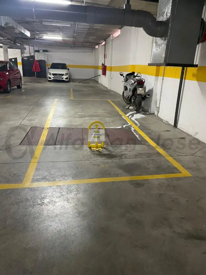 Parking of Garage for rent in La Rinconada