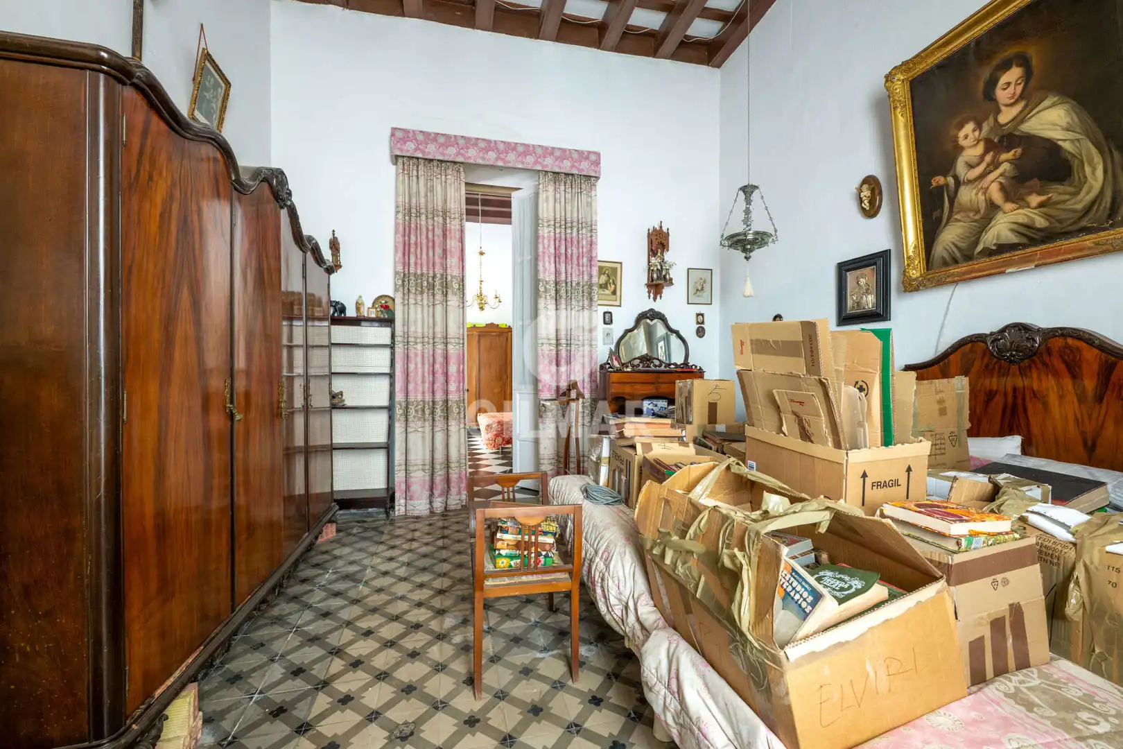 Detached homes for sale in San Fernando  with Heating and Private garden