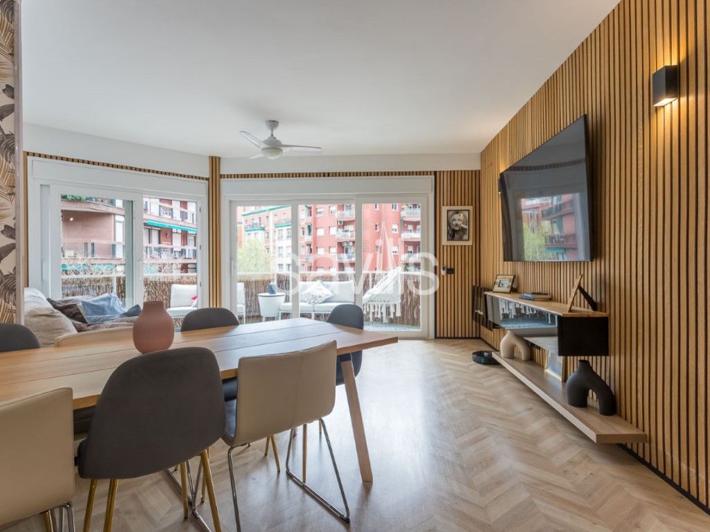 Sala d'estar de Apartament en venda en  Barcelona Capital amb Aire condicionat, Calefacció i Terrassa