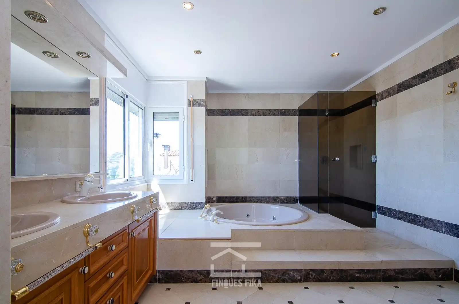 Baño de Casa o chalet en venta en El Masnou con Calefacción, Jardín privado y Parquet