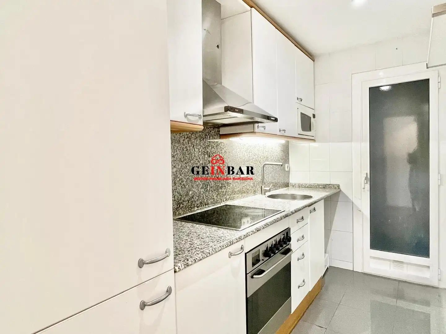 Cocina de Piso en venta en Barcelona con Calefacción y Parquet