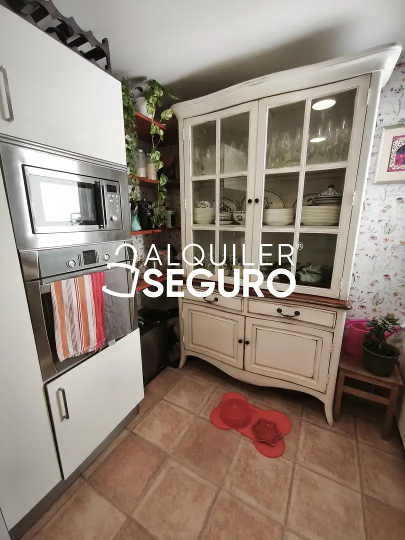 Cocina de Piso de alquiler en Zaragoza con Aire acondicionado y Calefacción
