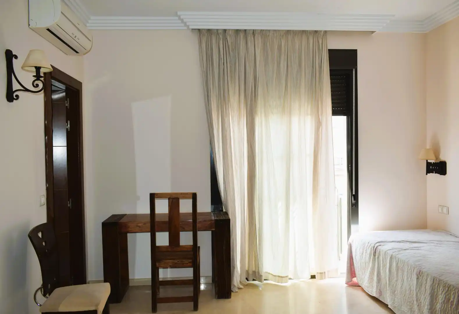 Habitación de Edificio en venta en San Bartolomé de la Torre