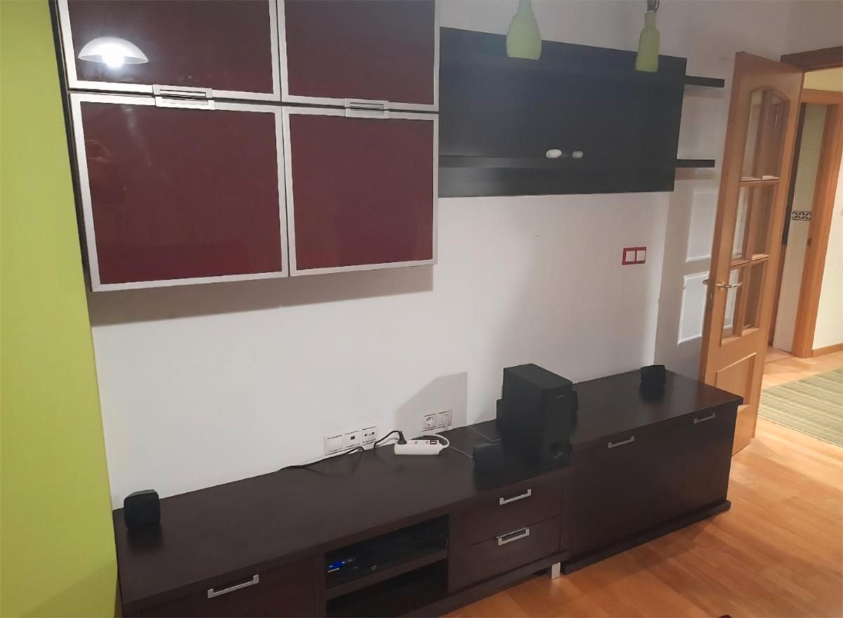 Sala d'estar de Pis de lloguer en Ourense Capital  amb Calefacció, Moblat i Forn