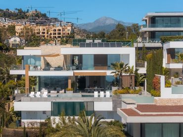 Chalet con piscina en venta en La Quinta