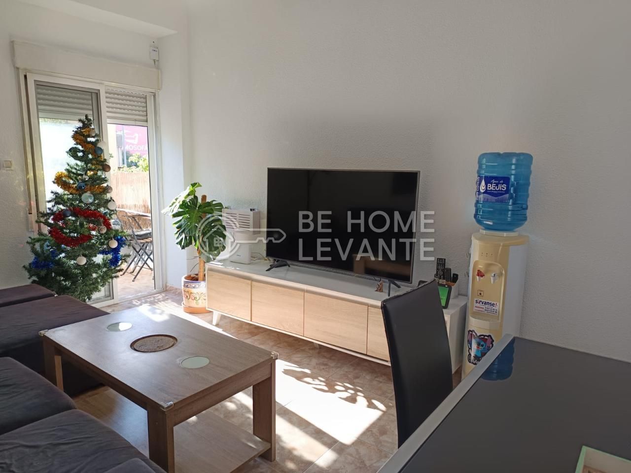 Sala d'estar de Pis en venda en Alicante / Alacant amb Aire condicionat, Calefacció i Moblat