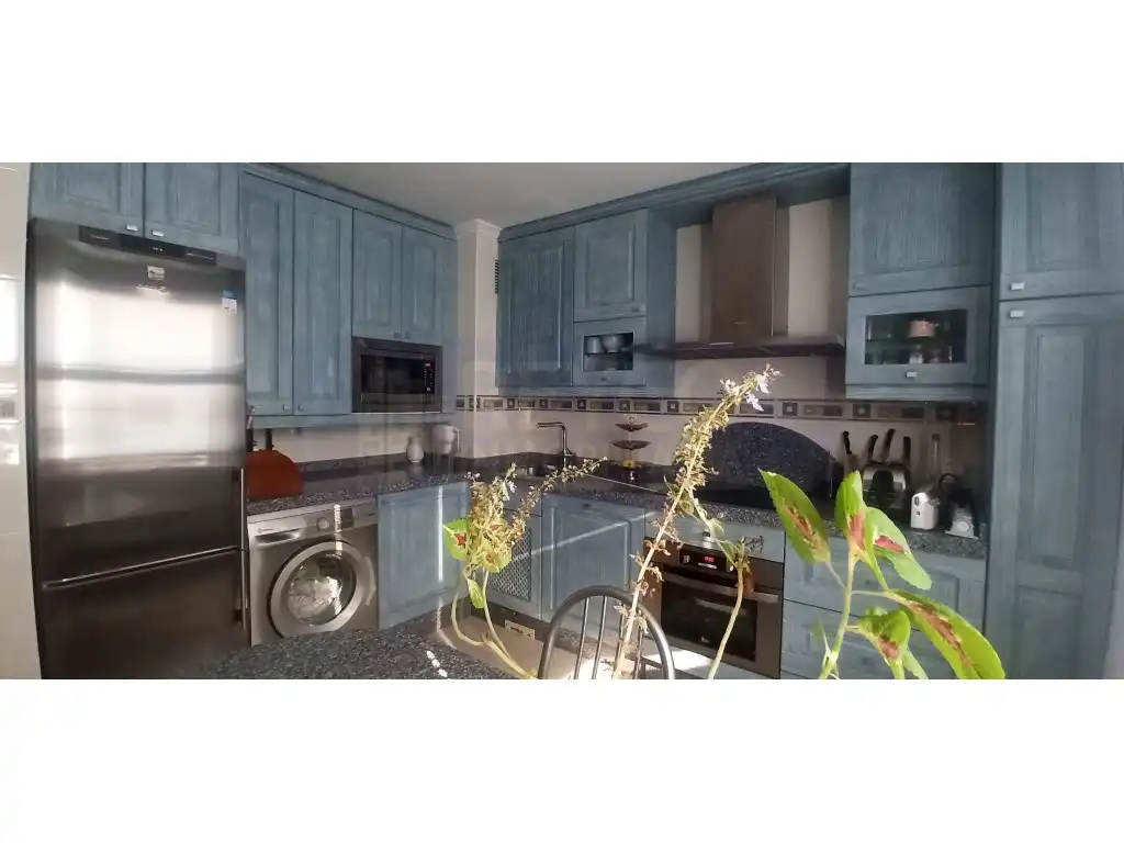 Cocina de Casa adosada en venta en Miranda de Ebro con Jardín privado y Piscina