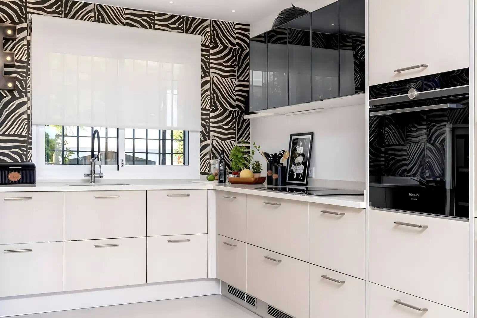 Casa a schiera con terrazza in vendita a Calle de las Torres 26, imagen 5