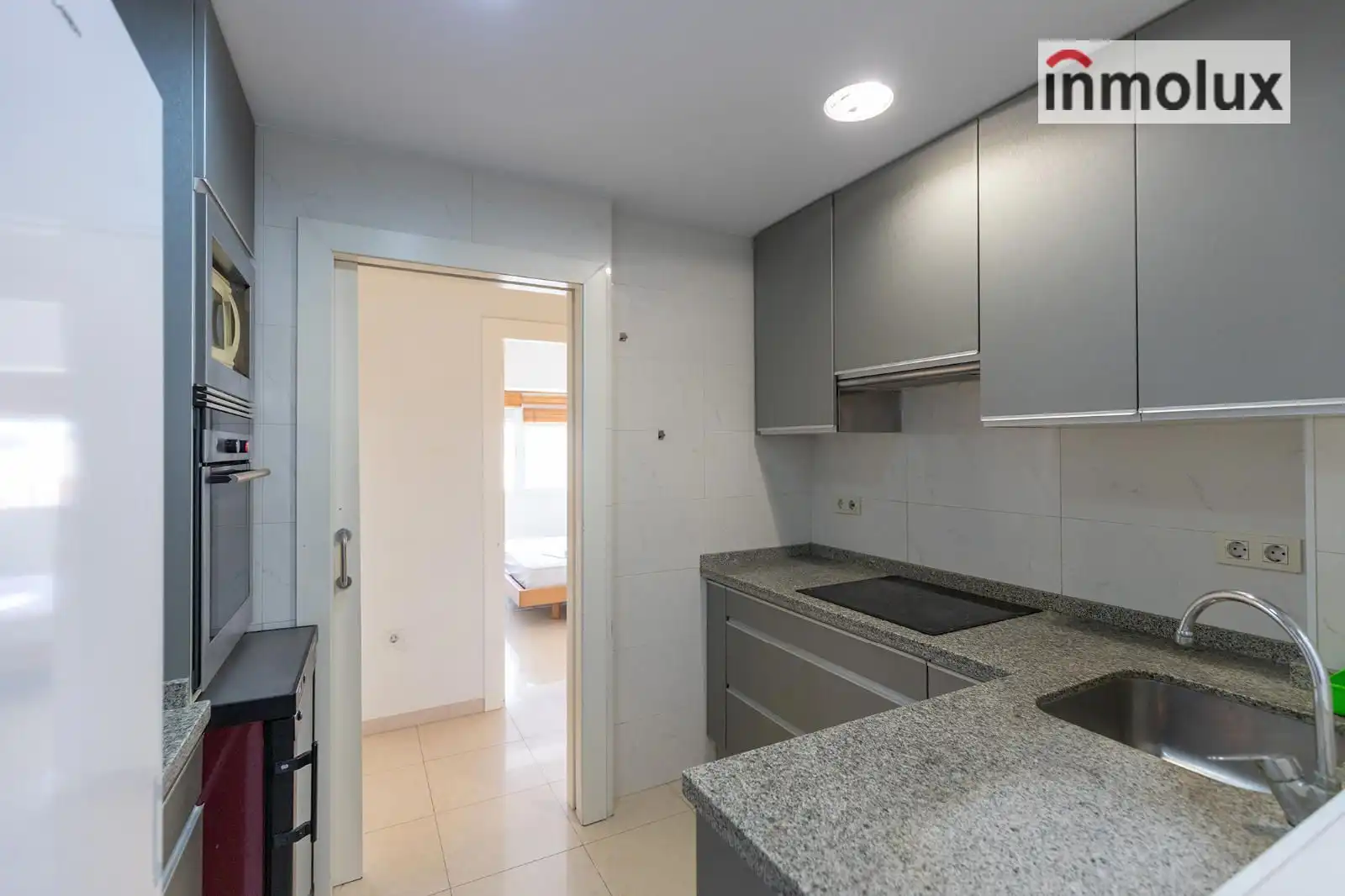 Küche von Wohnung zum Verkauf in Alicante / Alacant mit Klimaanlage, Heizung und Terrasse