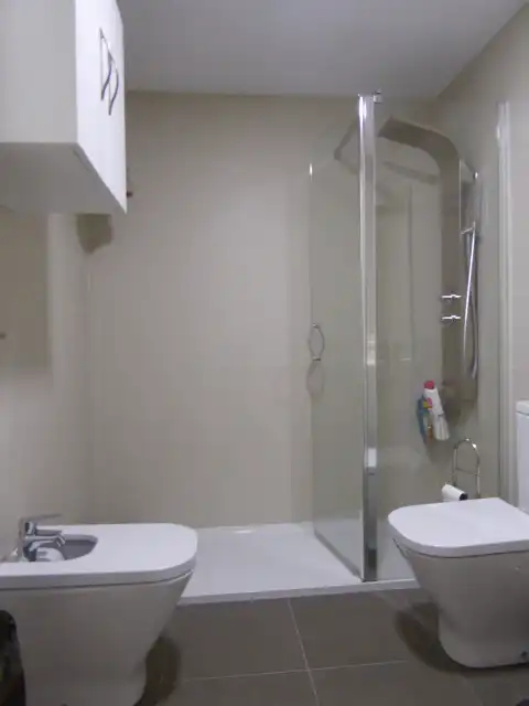 Bathroom of Flat for rent in Torremolinos  with Air Conditioner, Parquet flooring and Terrace