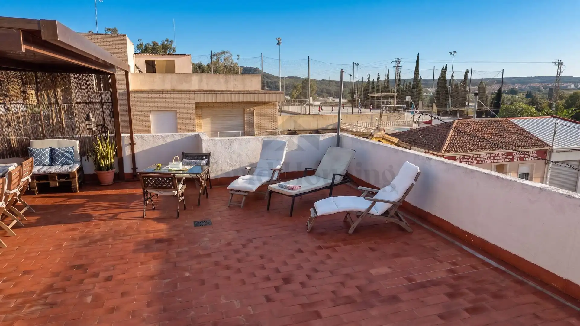 Chalet con terraza en venta en Calle CL ROJALES, imagen 31