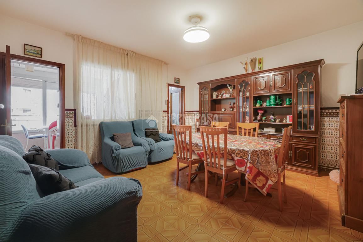 Wohnzimmer von Wohnung zum Verkauf in Rubí mit Heizung, Terrasse und Balkon