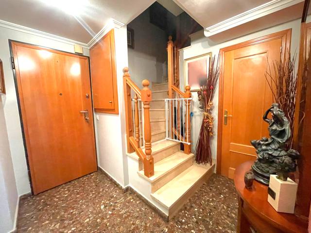 Dúplex en Venta en Carrer del Pintor Pasqual Capuz en Barrio de Patraix