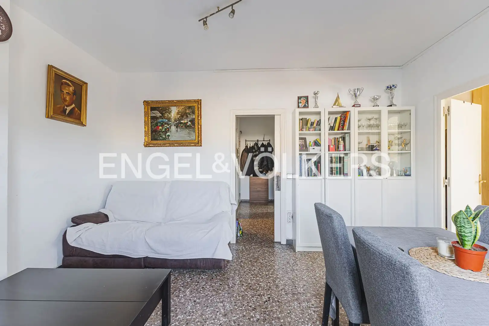 Wohnzimmer von Dachboden zum Verkauf in Barcelona mit Klimaanlage, Heizung und Terrasse