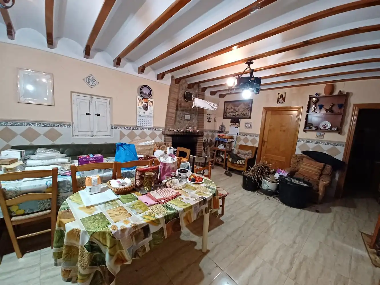 Casa rústica amb jardí en venda a La Roda, imagen 4
