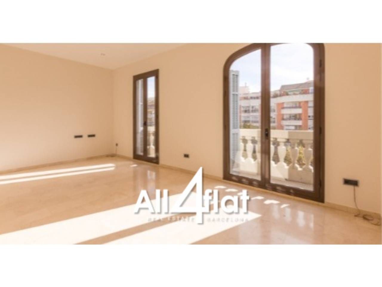 Dining room of Flat to rent in  Barcelona Capital  with Air Conditioner and Parquet flooring