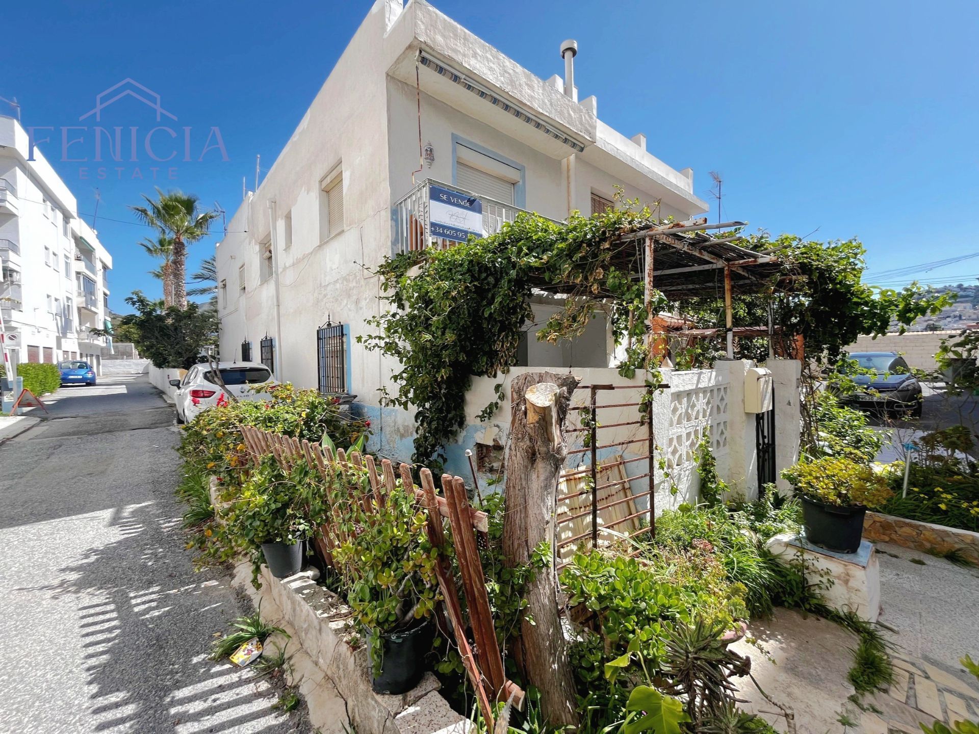 Vista exterior de Finca rústica en venda en Almuñécar amb Terrassa i Traster