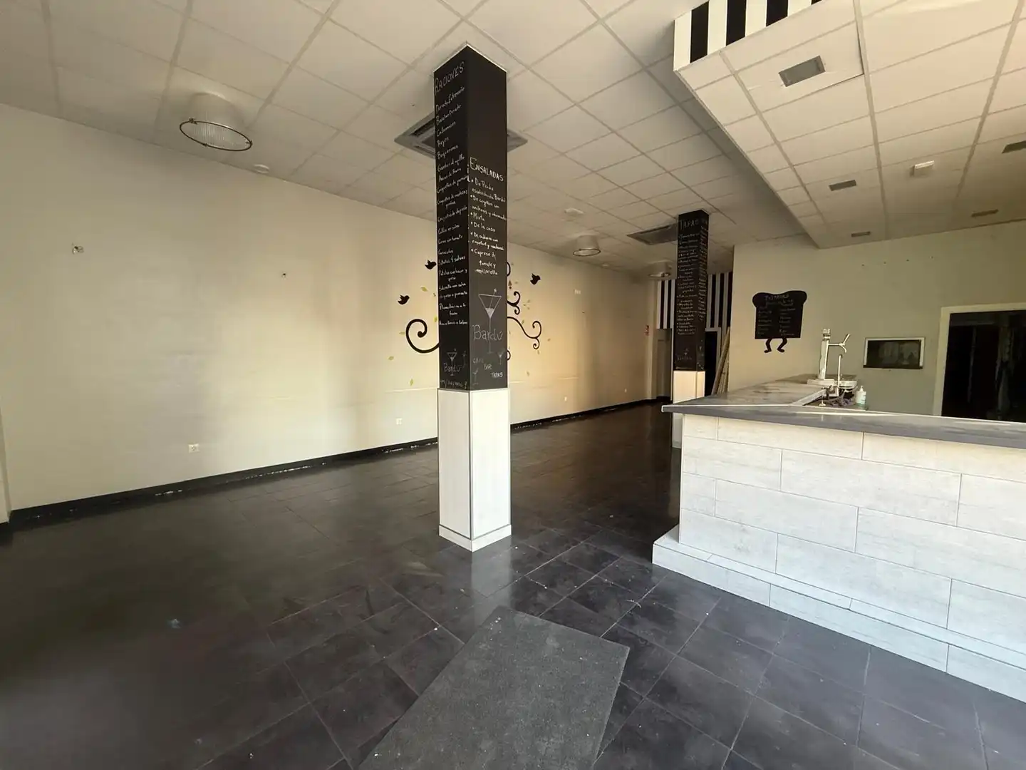 Local comercial en venda a Calle de Antonio Hernández Gil, imagen 3