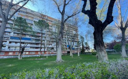 Vista exterior de Pis en venda en Torrejón de Ardoz amb Calefacció