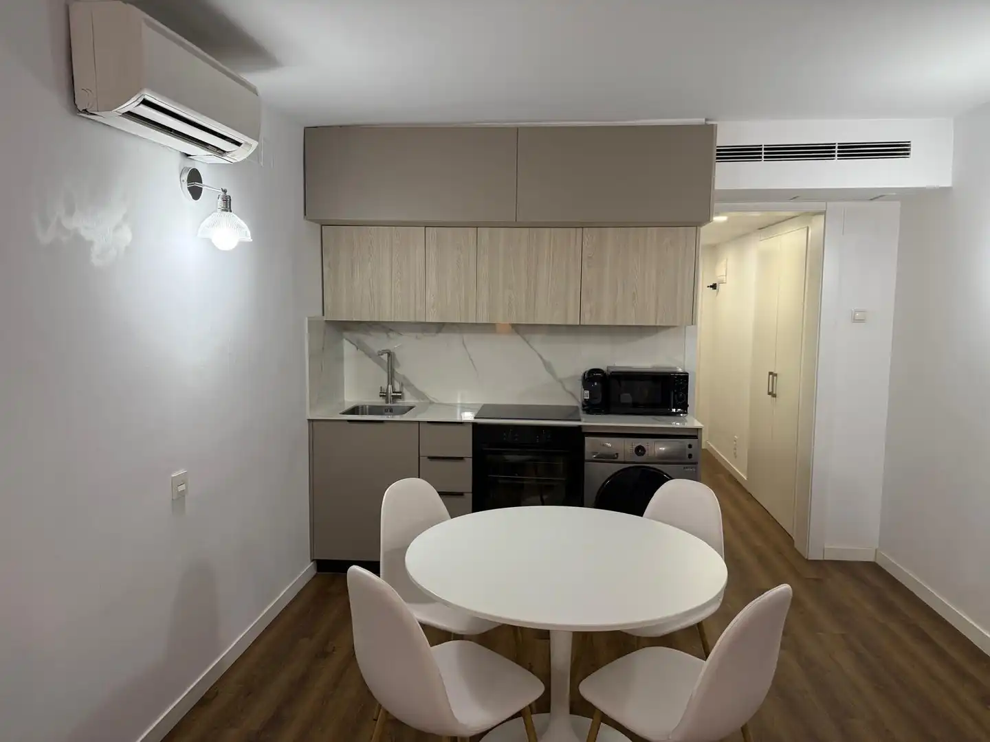 Küche von Wohnung zum Verkauf in Valencia mit Parkett