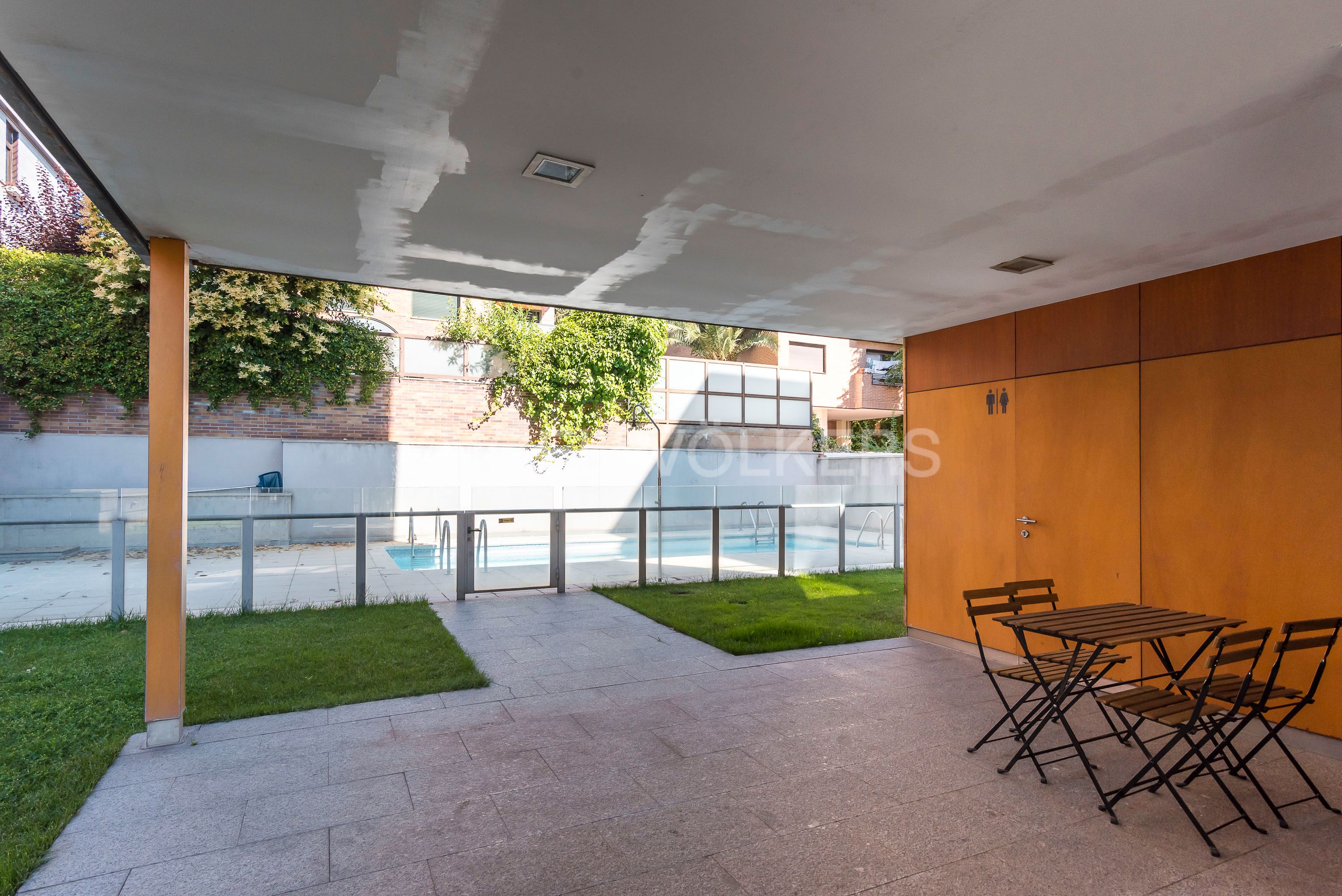 Terrace of Apartment for sale in  Madrid Capital  with Heating, Storage room and Swimming Pool