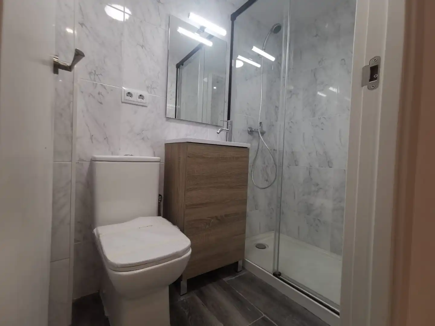 Baño de Piso en venta en Gavà