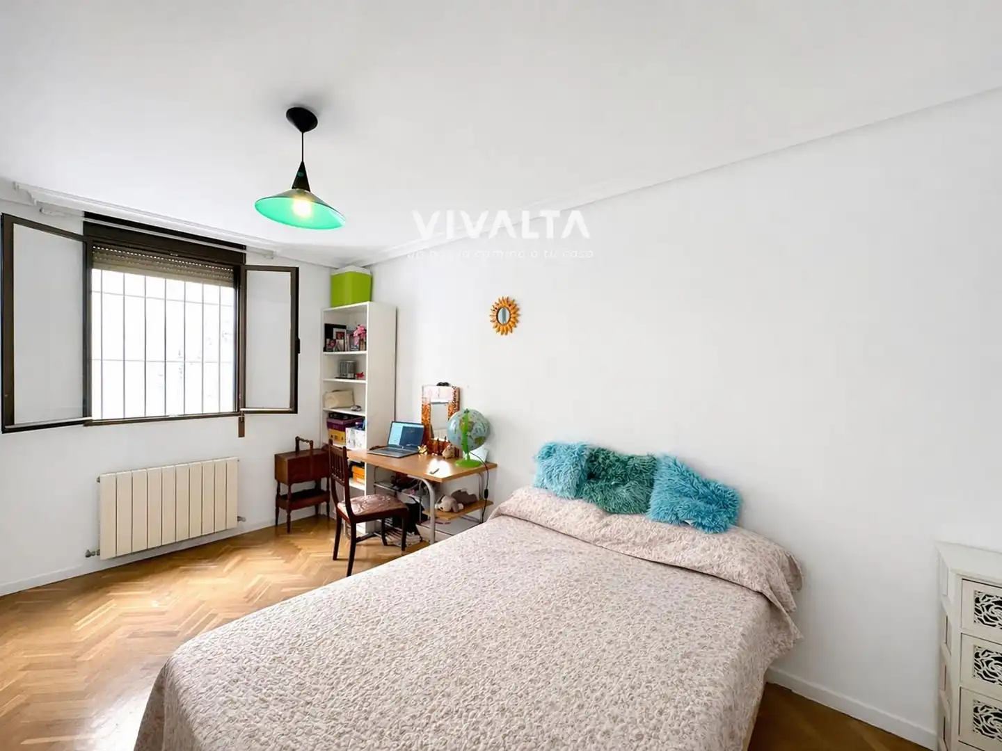 Bedroom of Flat for sale in  Madrid Capital  with Air Conditioner and Heating