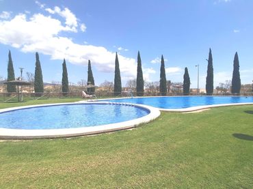 Pis amb piscina en venda a Campo de Murcia