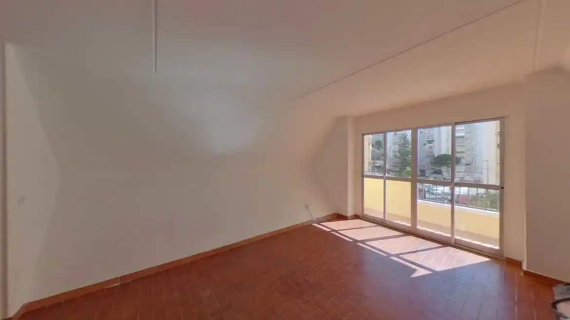Duplex con ascensore in vendita a Ciudad Jardín, imagen 3