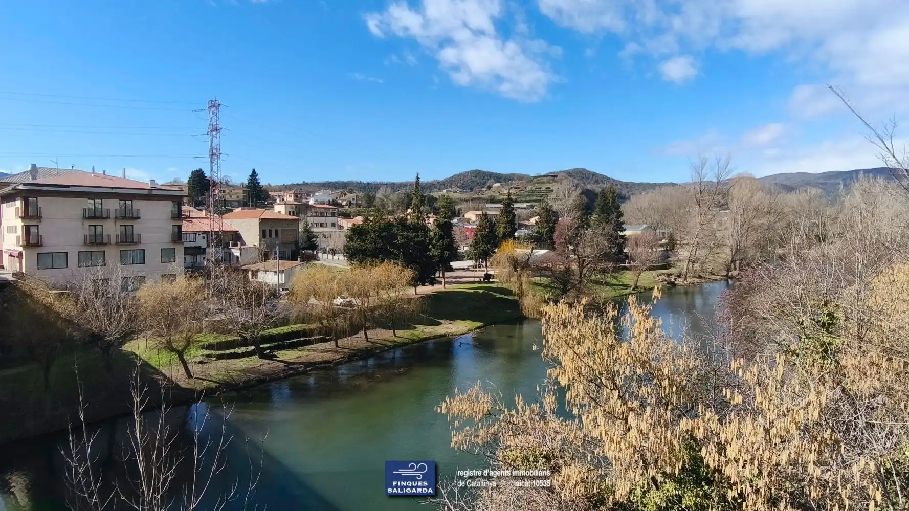 Vista exterior de Edifici en venda en Sant Quirze de Besora