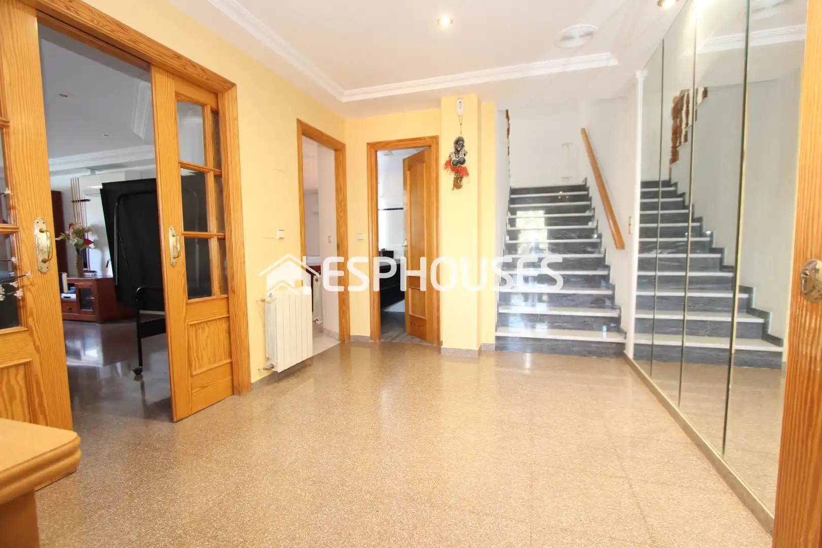 Casa o xalet en venda en Alicante / Alacant amb Aire condicionat, Terrassa i Piscina