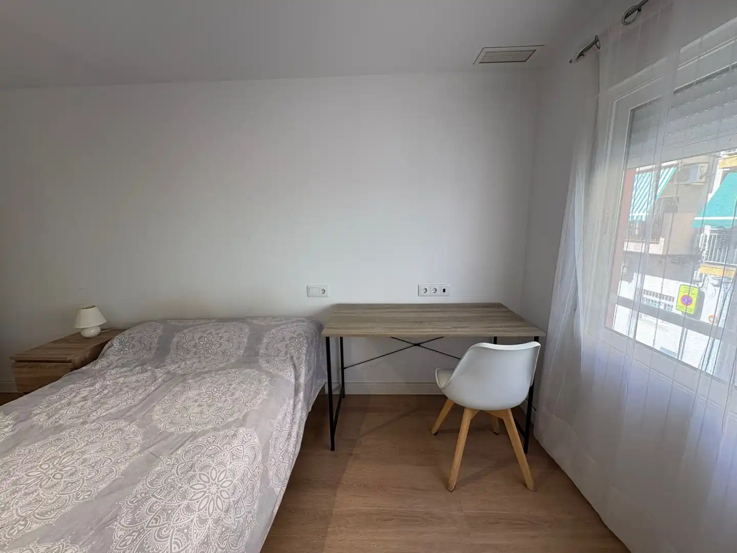 Habitación de Piso de alquiler en San Vicente del Raspeig / Sant Vicent del Raspeig con Aire acondicionado, Calefacción y Amueblado