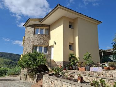 Casa en venda a Vallirana