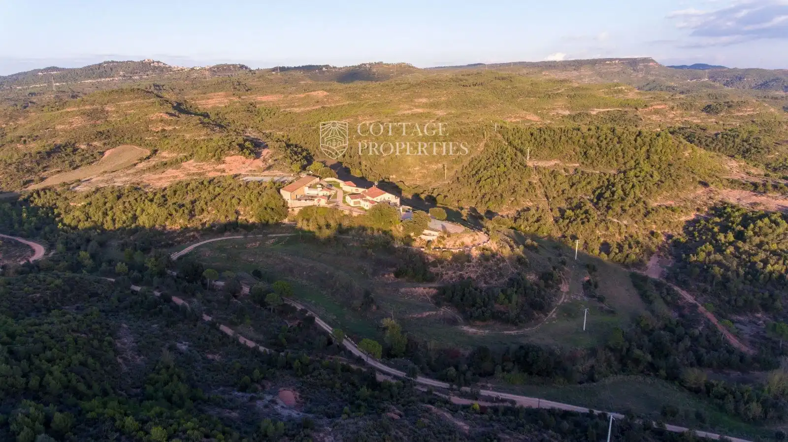 Finca rústica en venda en Sant Llorenç Savall amb Calefacció i Piscina